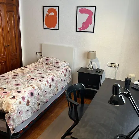 Habitacion Alhondiga Casa De Jorge Homestay Bilbao